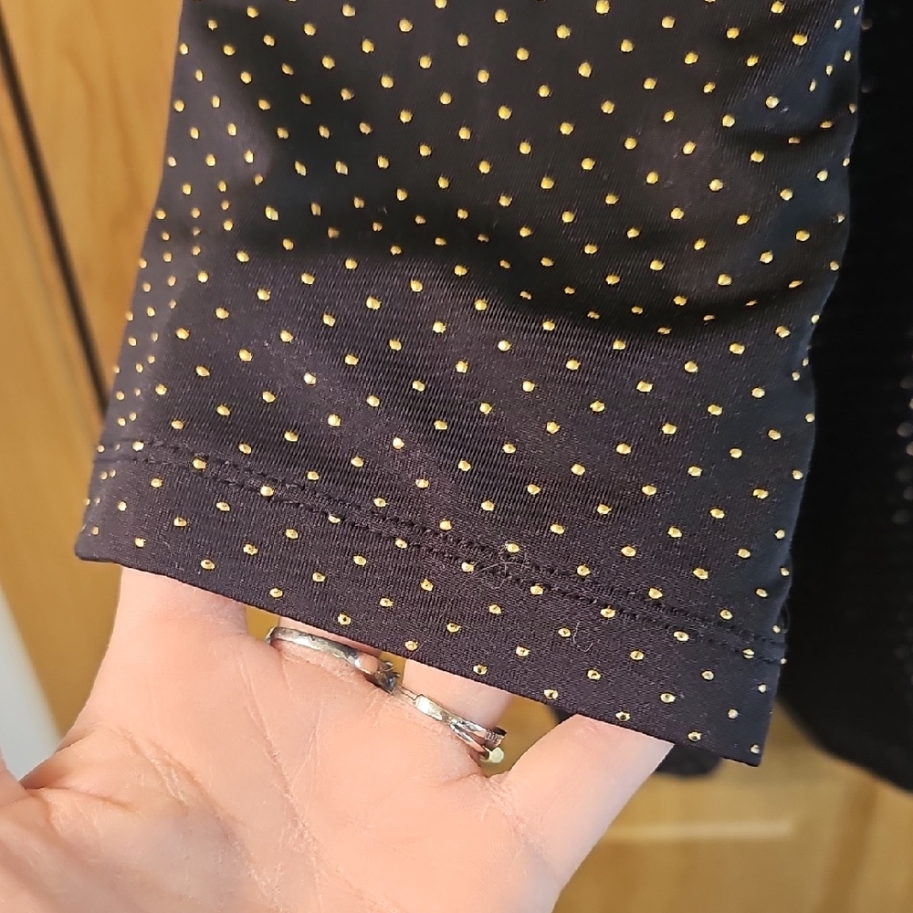 Hearts of Palm Black Blouse with White Dots - Picture 5 of 9